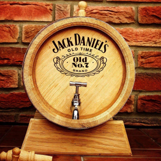 Ručně vyrobený dřevěný sud z dubu Jack Daniels s kohoutkem a podstavcem